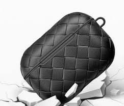 Luxury Woven Pattern Case for AirPods Pro 2 – Premium Protective Wireless Earphone Cover